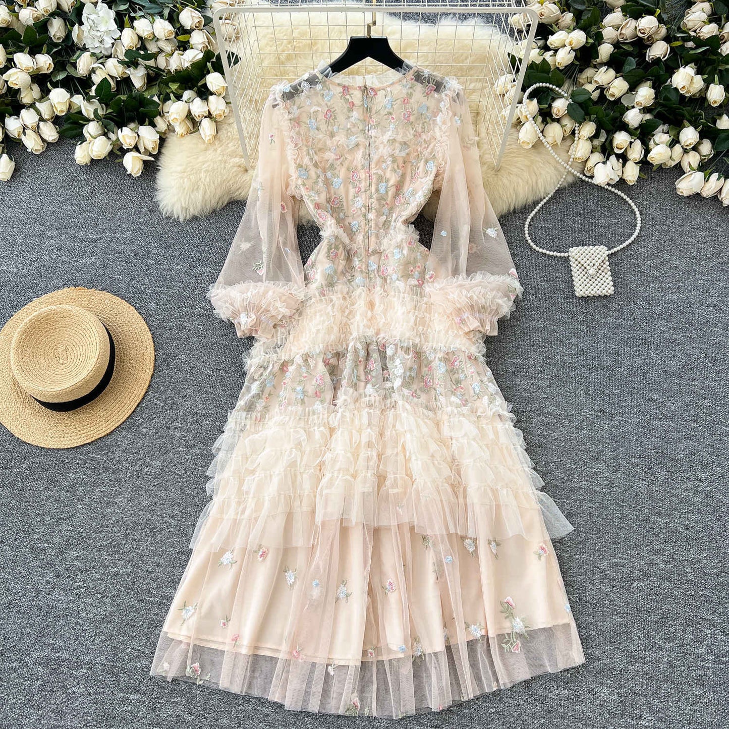 Celebrity elegant dress 2024