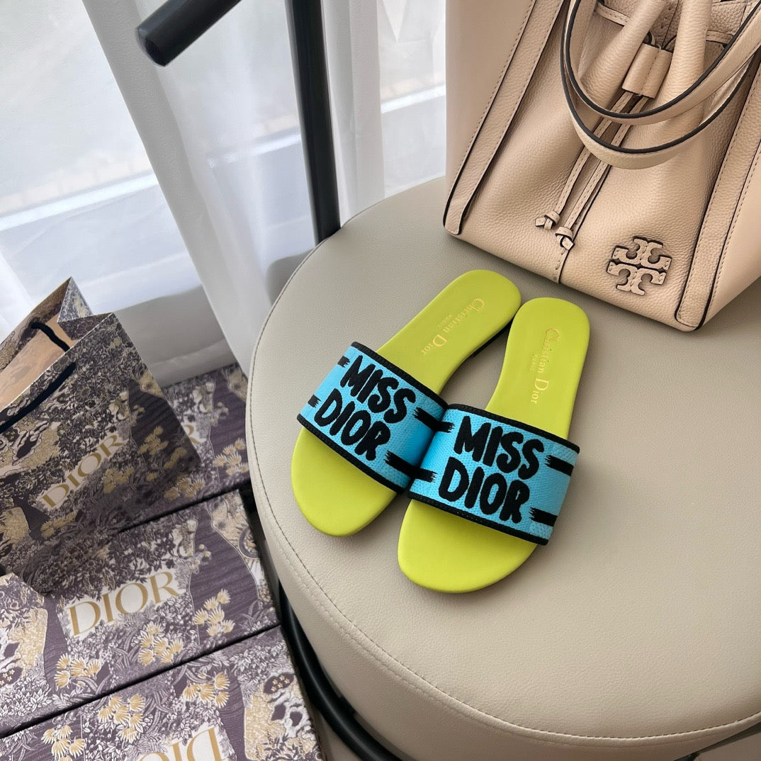 Dior