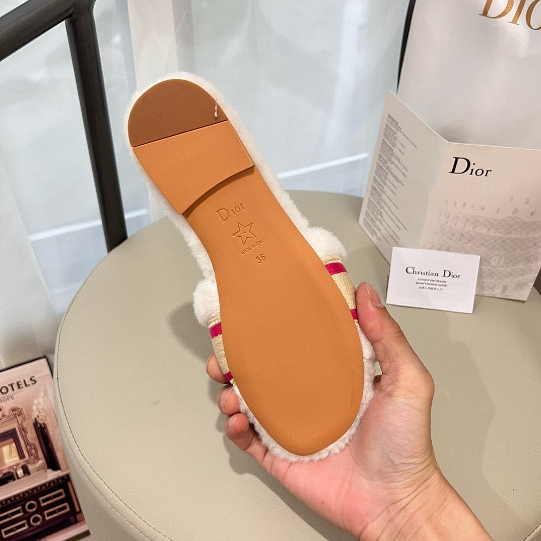 Dior