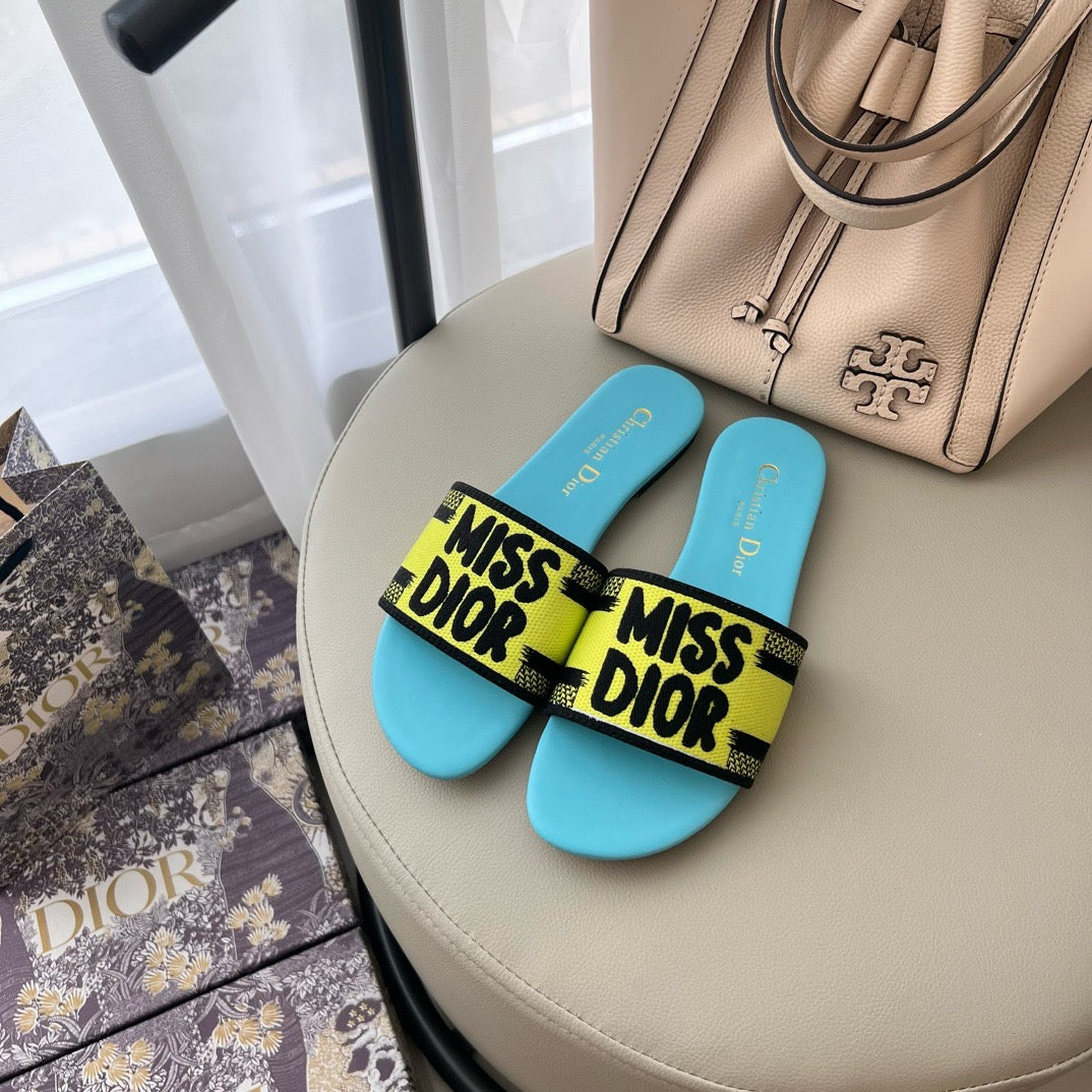 Dior