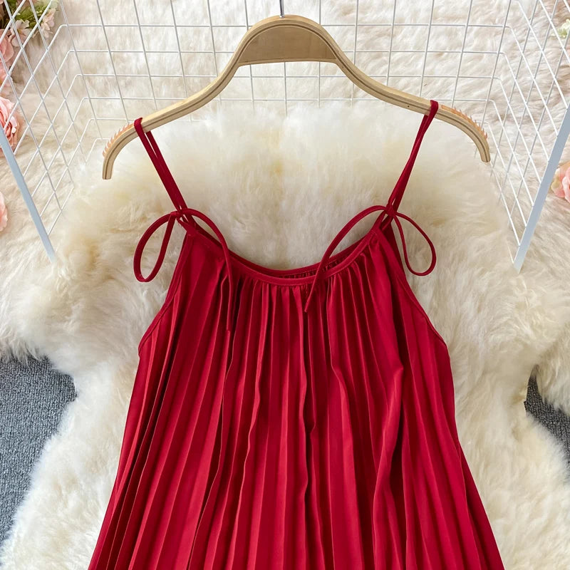 Pinkou Women Stylish Solid Midi Dress Spaghetti Straps O Neck Pleated Red Black Summer Beach Style Mid Calf Dresses QA655