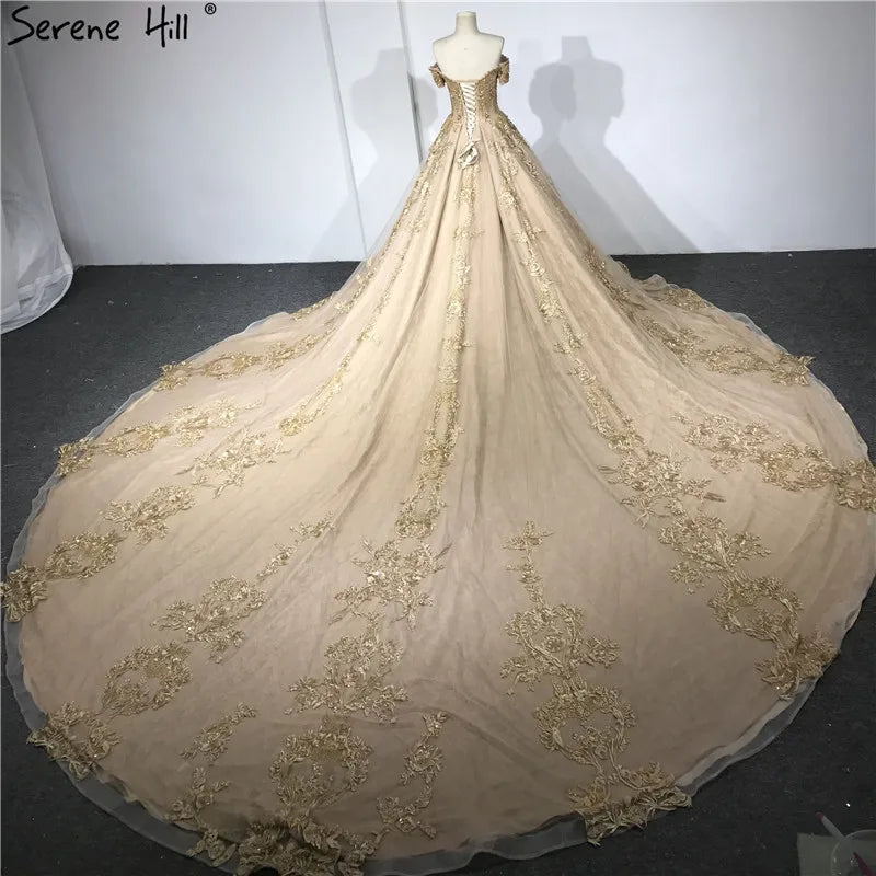 Dubai Luxury Short Sleeves Long Train Wedding Dress High-end Luxury Big Train Wedding Bride Gown 2024