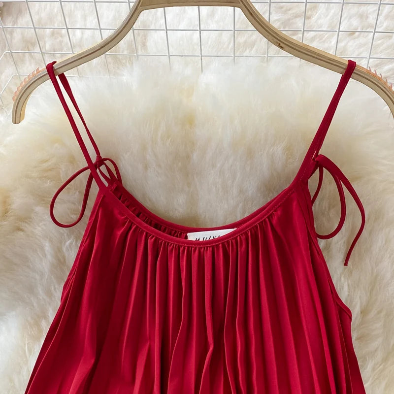 Pinkou Women Stylish Solid Midi Dress Spaghetti Straps O Neck Pleated Red Black Summer Beach Style Mid Calf Dresses QA655
