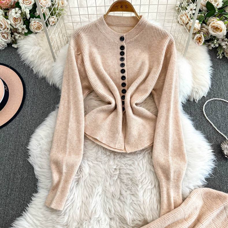Sweater suit