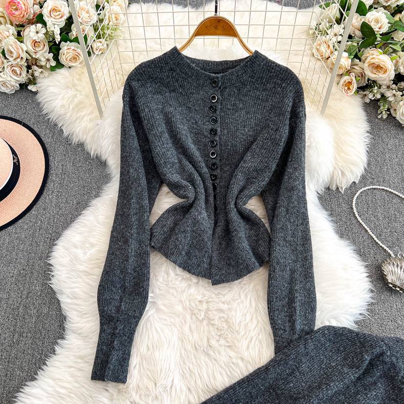 Sweater suit
