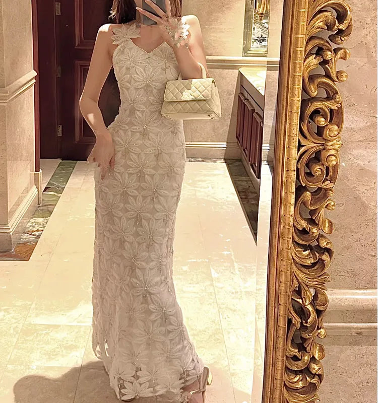 French High end Luxury Elegance Flower Studded Bead Relief Dress Women Slim Waist Closing Designer Spaghetti Strap Long Dresses