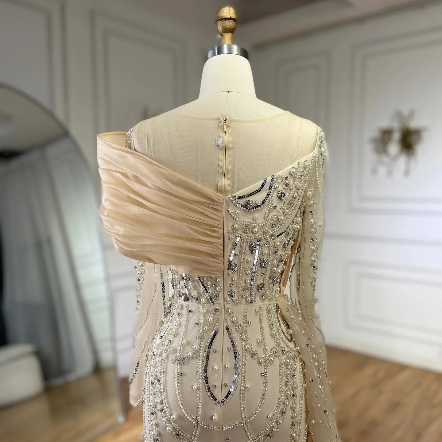SERENE HILL 2024 Nude Mermaid Luxury Pearls Beaded Evening Dresses Elegant Gowns With Sideskirt Women Wedding Party GLA72348
