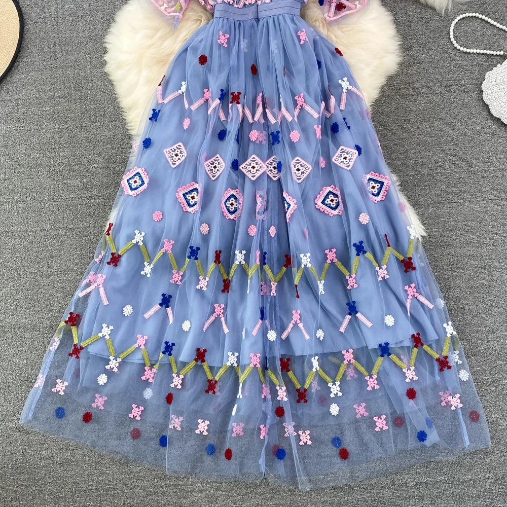 Summer Designer Fashion Runway Maxi Dress Women Short Sleeves Vintage High Quality Mesh Embroidery Long Party Dress