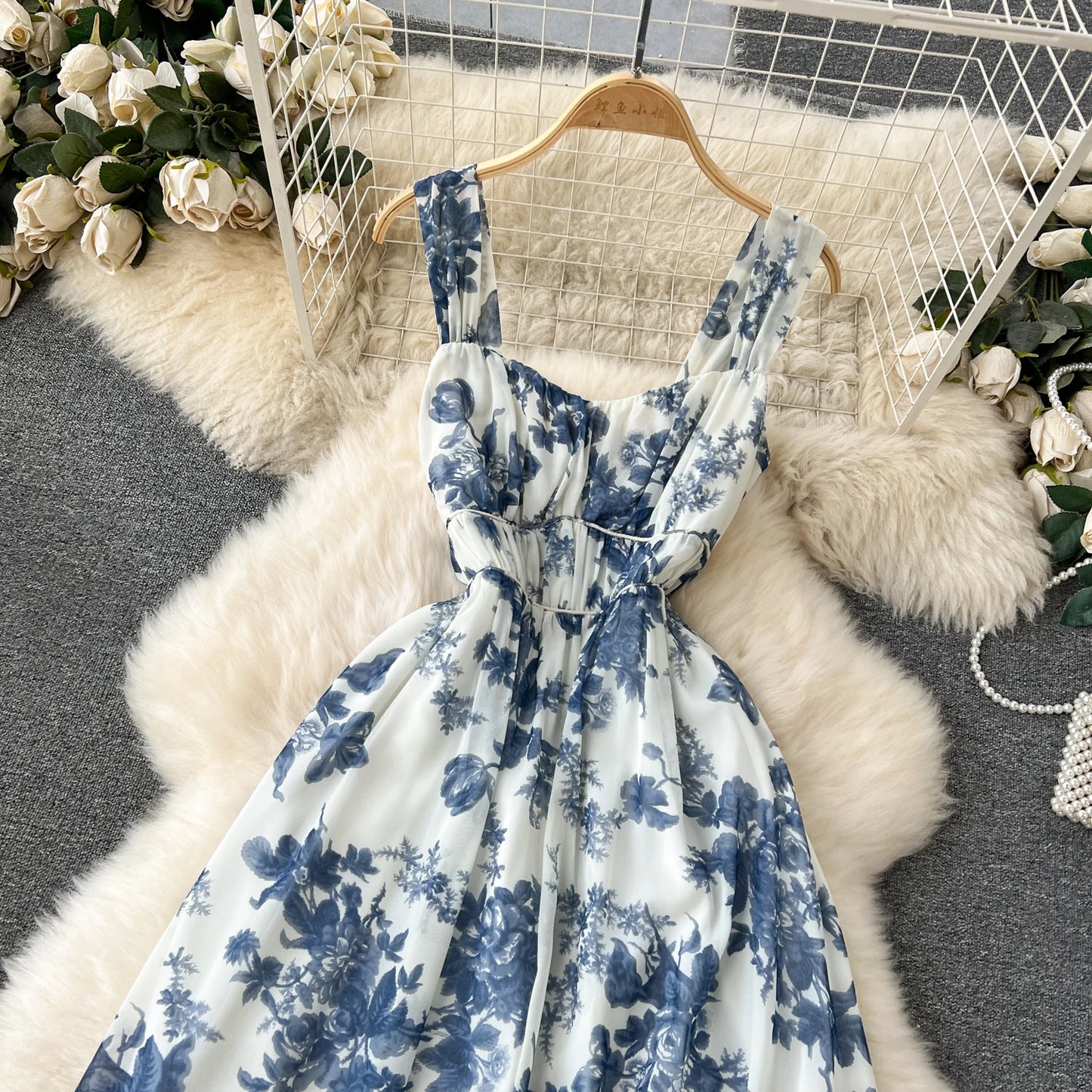 French Blue Printing Beach Long Dress Women Retro Floral Elegant Party Dresses Ladies Slim A-line Sleeveless Chiffon Long Robe