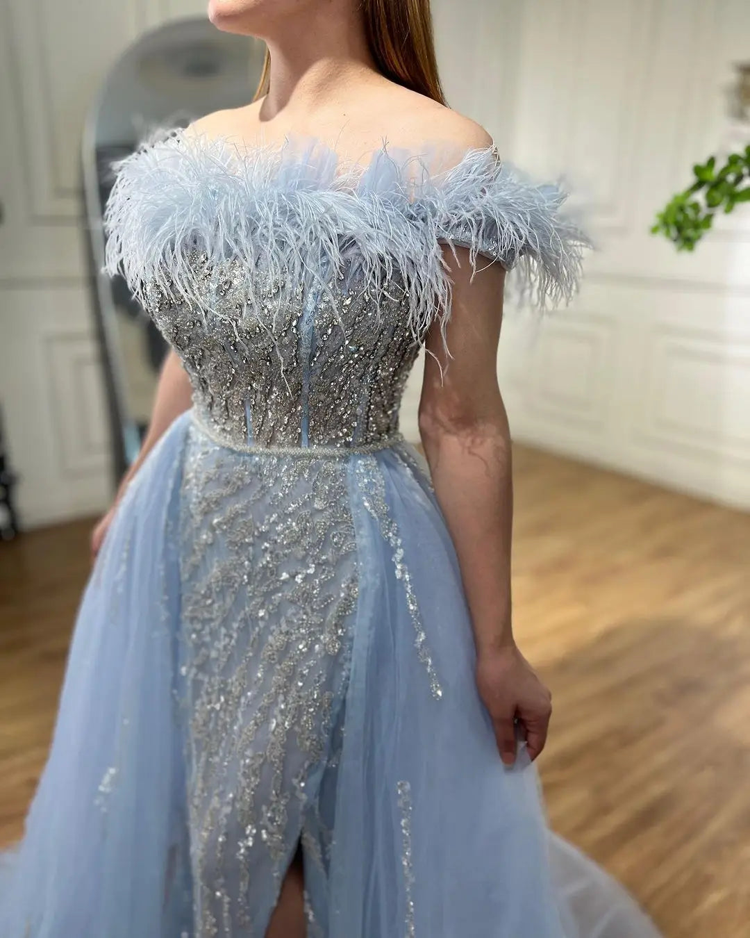 SERENE HILL 2024 Blue Feather Mermaid Luxury Beaded Evening Dresses Overskirt Formal Pink Gowns For Women Wedding Party GLA72061