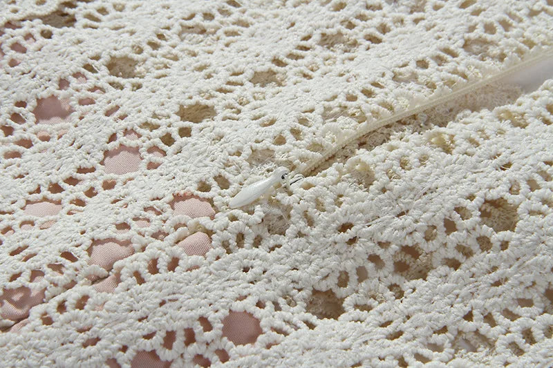 Spring Hollowed Out Design Long Sleeved Lace Dress for Women's Temperament and Elegant Slim Long Dresses with a Waist