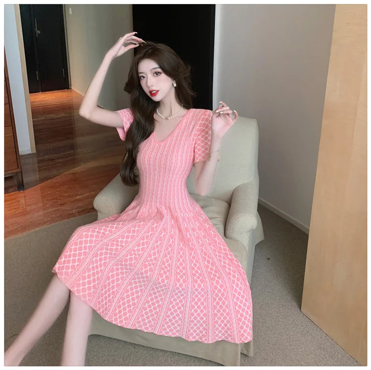 Women's Vintage Pink Knitted Mini Dress Small Fragrance V-Neck Short Sleeve Slim Fit Dresses Elegant Casual Spring Summer Female
