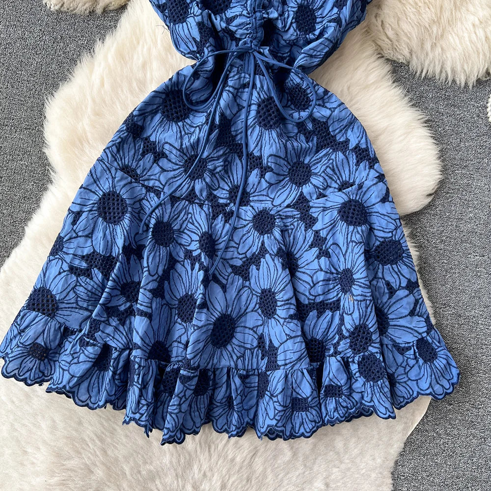 Short Dresses 2023 Women Ruffle Hem Vintage Daisy Embroidery Dress V Neck Drawstring Tie Ruffled Sleeve Vacation Summer Dress