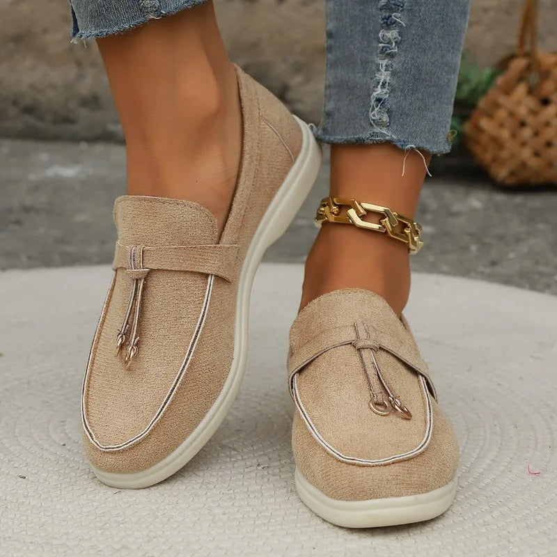 New Women Loafers Slip on Ladies Flats Brand Spring Autumn Casual Flat Shoes Leather Cashmere Single Shoes Plus Size 43