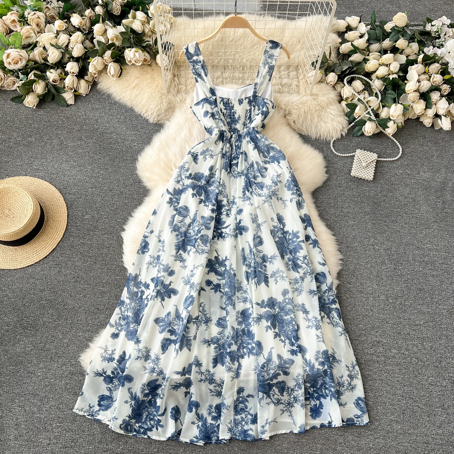 French Blue Printing Beach Long Dress Women Retro Floral Elegant Party Dresses Ladies Slim A-line Sleeveless Chiffon Long Robe