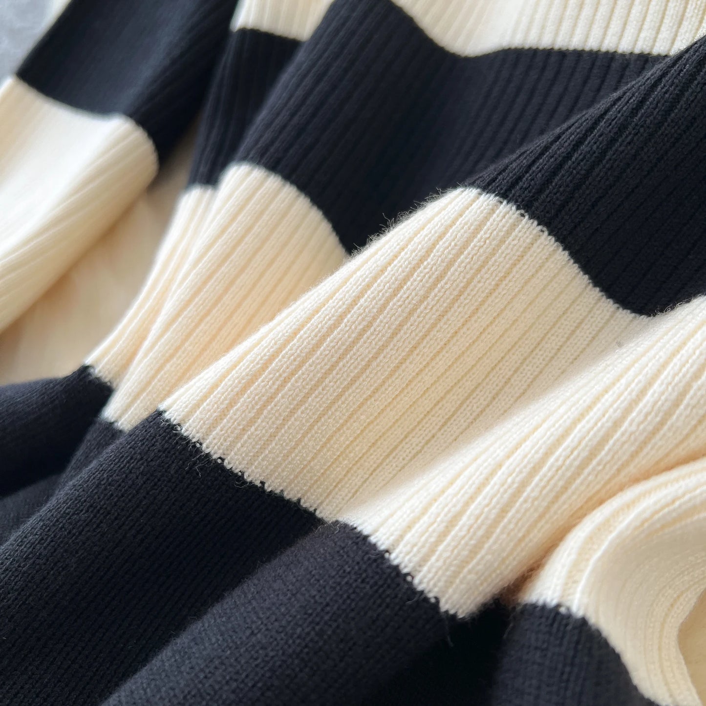 Chic Turn-down Collar Slim Bandage Long Sleeve Patchwork Striped Knit Dress High Street Vintage Women Autumn Winter Clothing