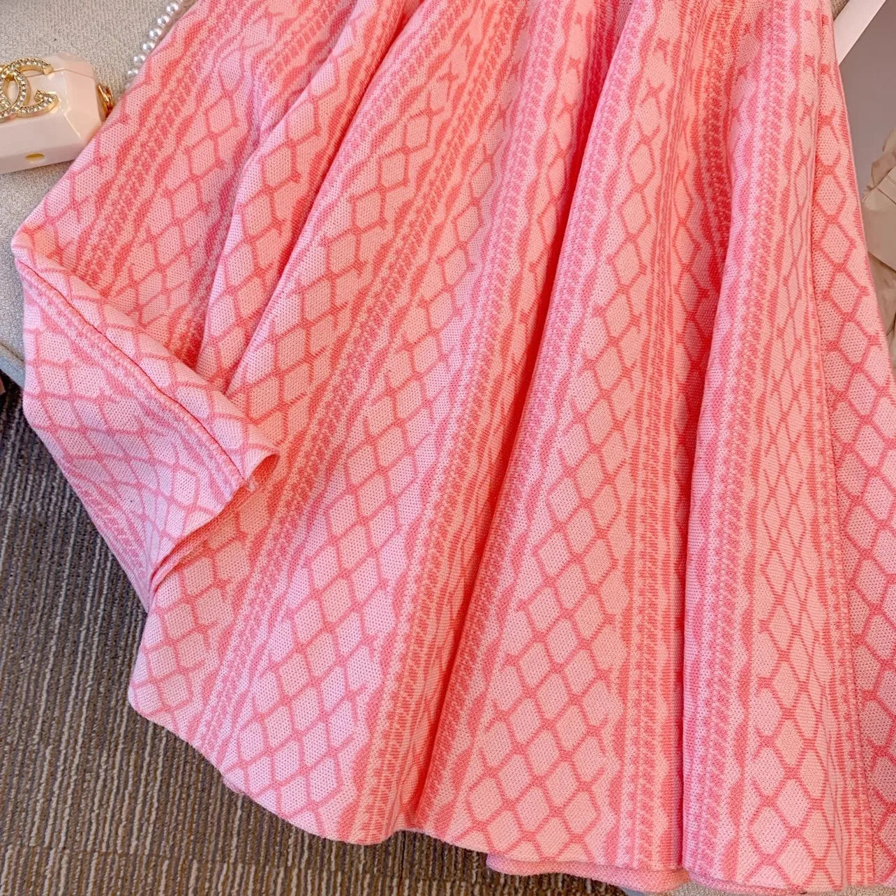 Women's Vintage Pink Knitted Mini Dress Small Fragrance V-Neck Short Sleeve Slim Fit Dresses Elegant Casual Spring Summer Female