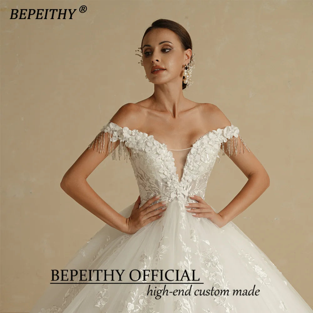 BEPEITHY Sexy Off Shoulder Sleeveless Flore Princess Wedding Gown 2022 For Women Cheap Online Ivory V Neck Lace Bridal Dresses