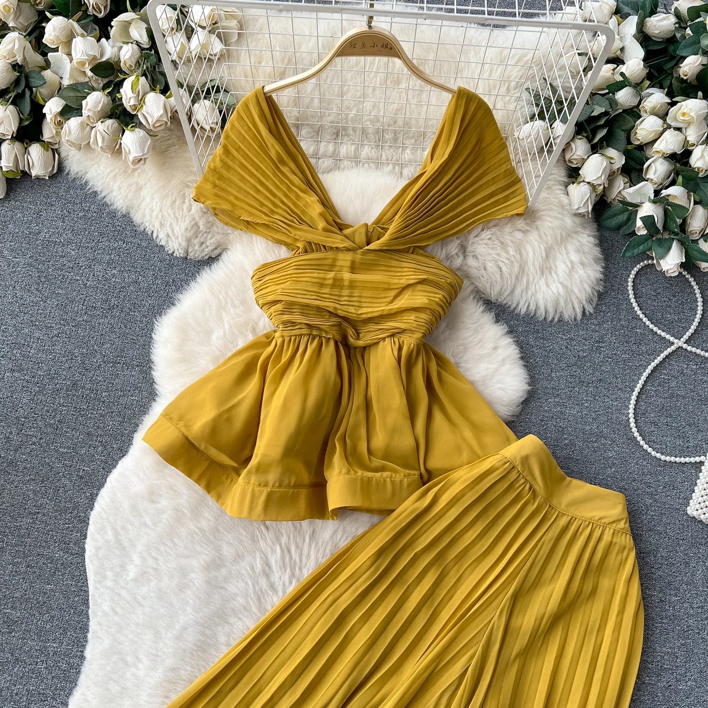 Sexy Two Pieces Sets Chic Pleated Sleeveless Off Shoulder Top with Fashion Hotsweet High Waist Wide Leg Pant Sets