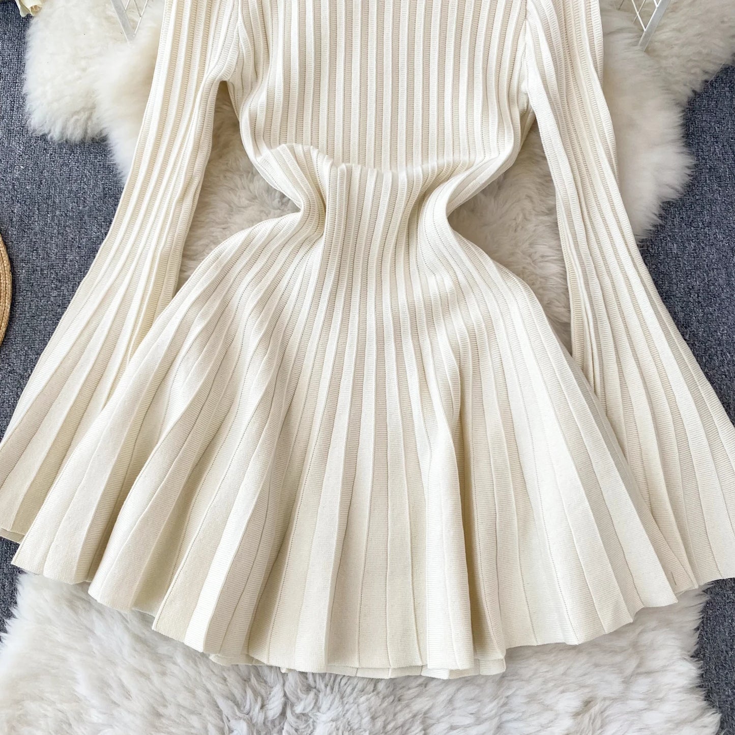 Women Chic Elegant O Neck Long Sleeve Dress French Sexy Fashion Knit Elastic Slim A-line Mini Dress