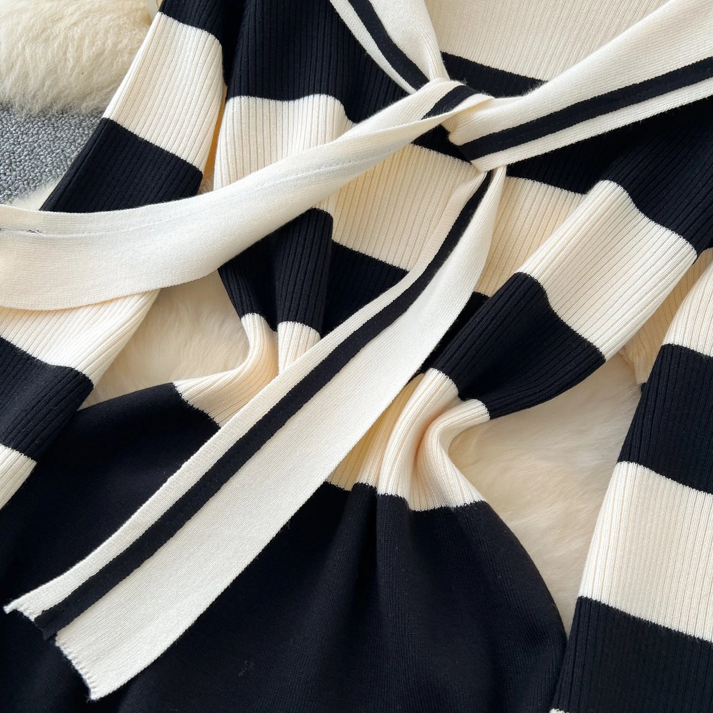 Chic Turn-down Collar Slim Bandage Long Sleeve Patchwork Striped Knit Dress High Street Vintage Women Autumn Winter Clothing