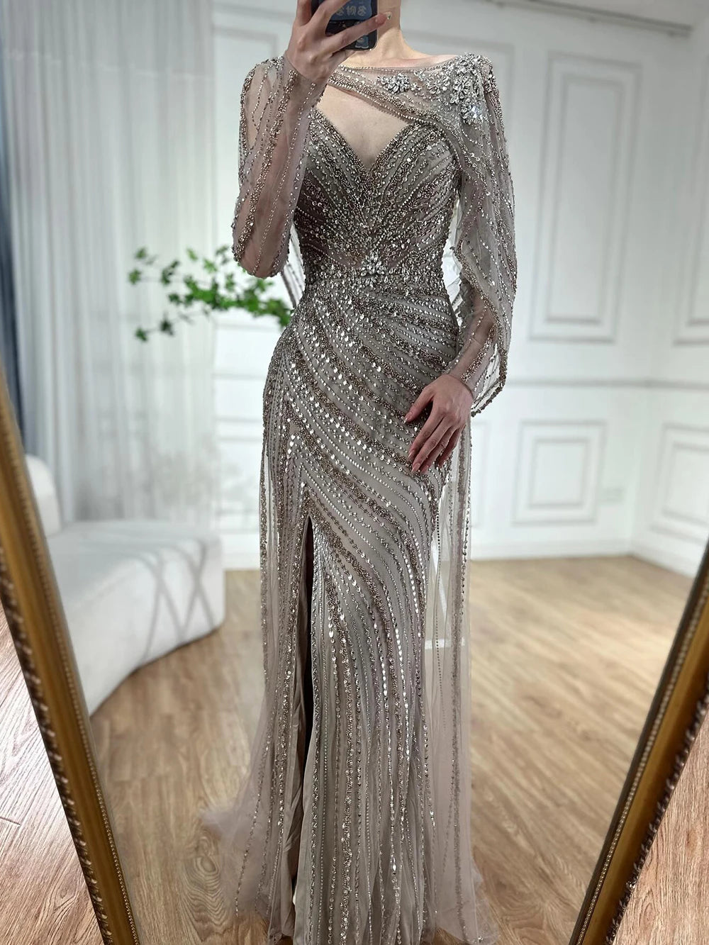 Luxury Champagne Split Evening Dresses 2024 Diamond Beaded Sleeveless Mermaid Formal Serene Hill LA70301