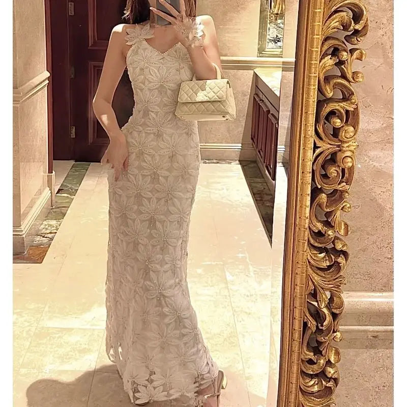 French High end Luxury Elegance Flower Studded Bead Relief Dress Women Slim Waist Closing Designer Spaghetti Strap Long Dresses