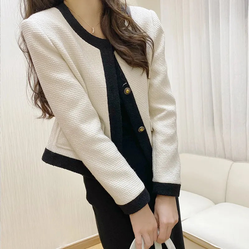 French Luxury Small Fragrance Wind Short Coat Women's Autumn New Beige Long sleeved Single breasted Thick Tweed Weave Jacket