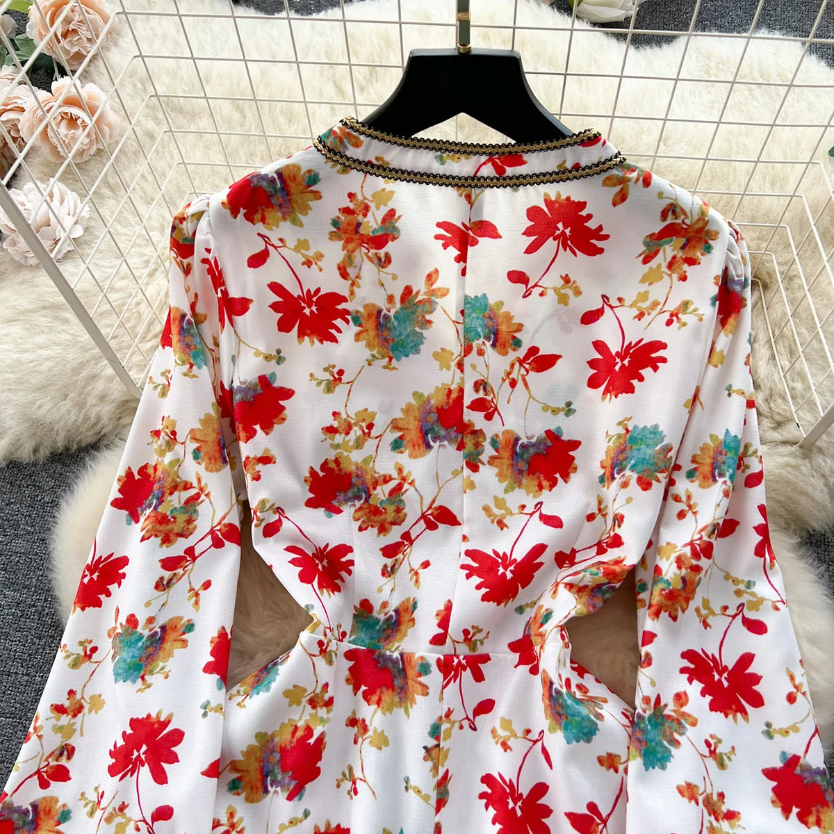 Elegant Dresses For Women 2023 New In Contrast Trim Vintage Floral Print Dress V Neck Long Sleeve Ruffle Hem Vacation Mini Dress