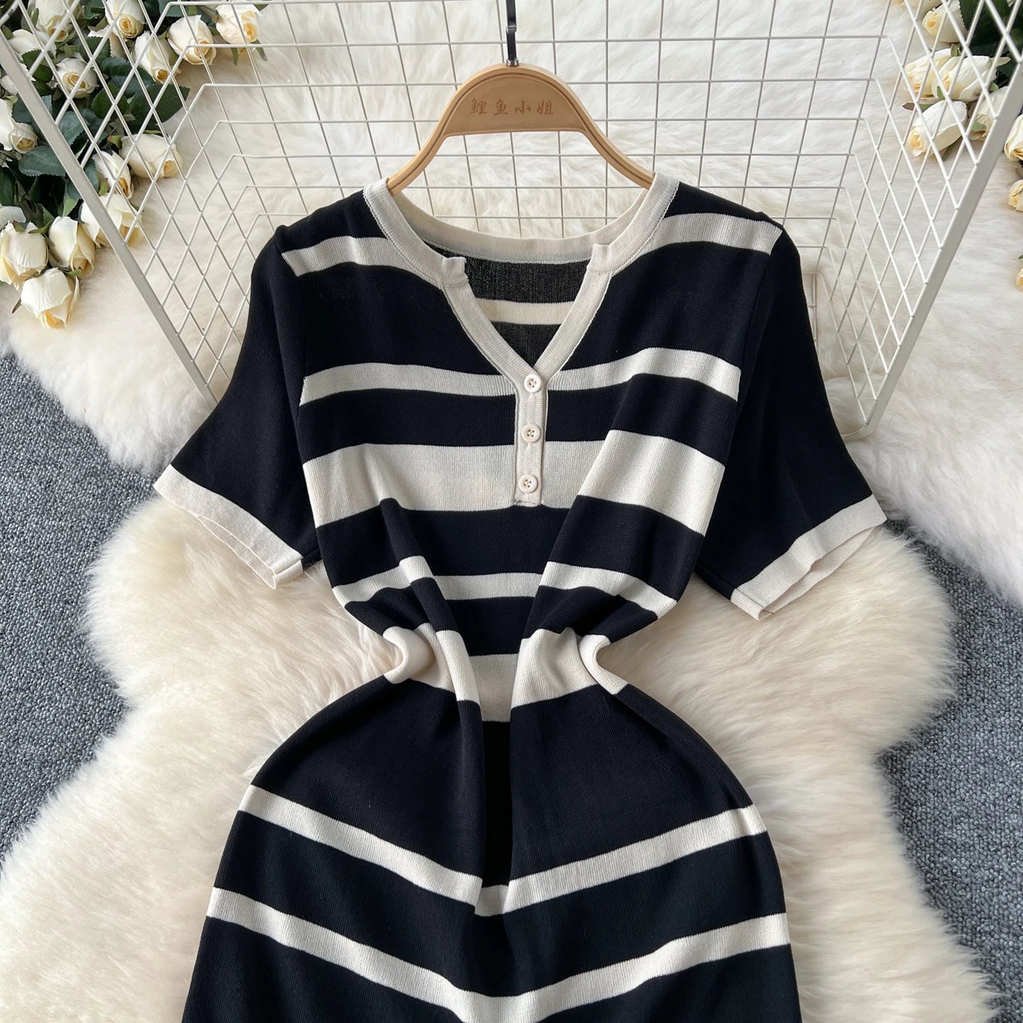 Sexy Chic short sleeve PATCHWORK v-Neck Striped Knit Dress Elegant Fashion Party Slim Summer A-line sweet dresses