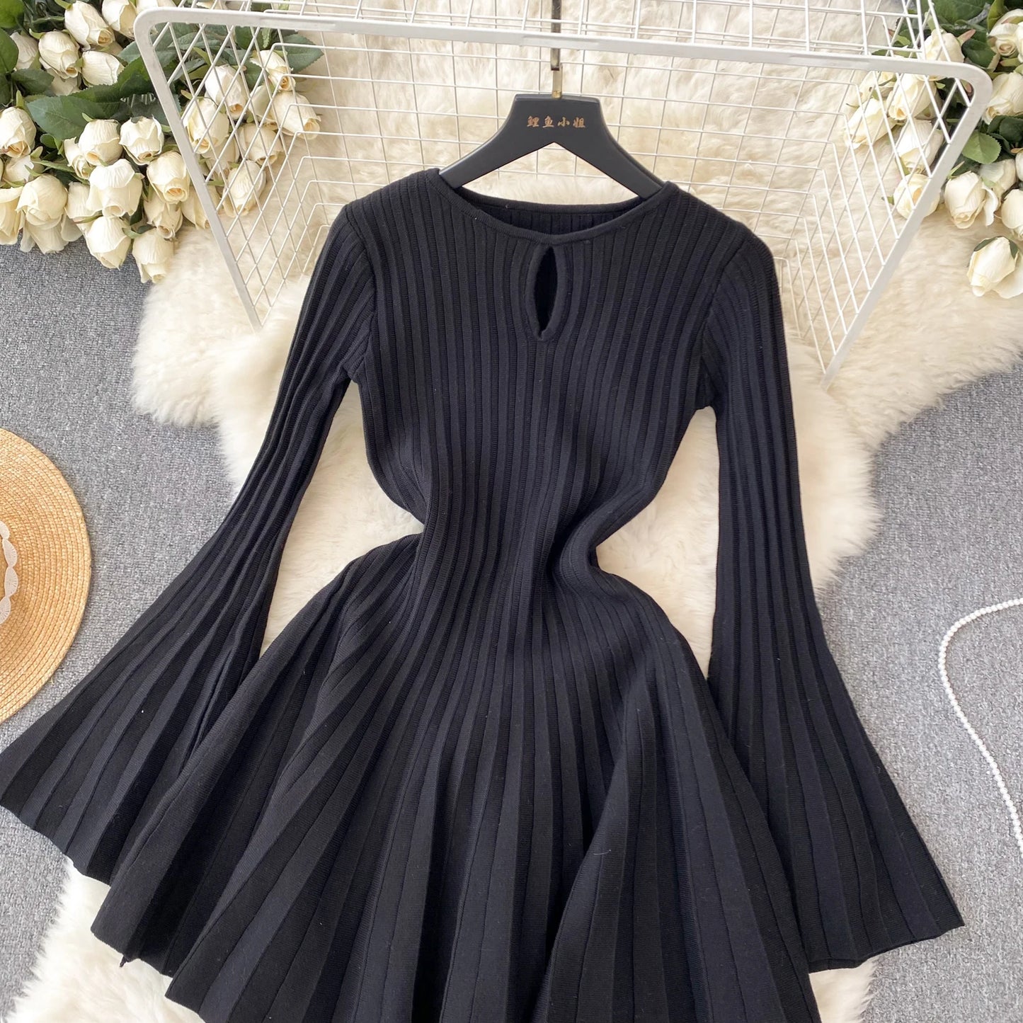 Women Chic Elegant O Neck Long Sleeve Dress French Sexy Fashion Knit Elastic Slim A-line Mini Dress