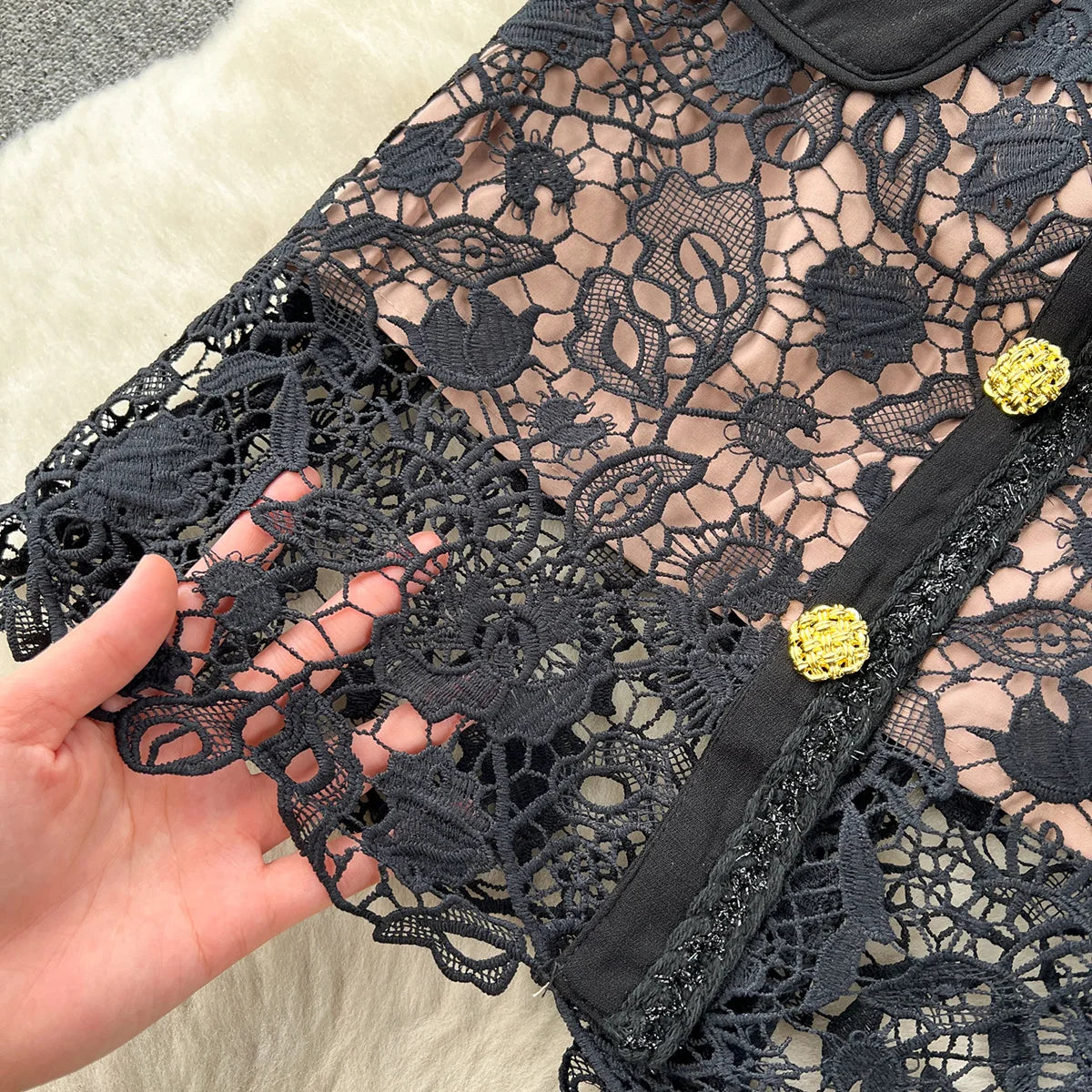 Luxury Wedding Elegant Party Dresses Women Golden Button Openwork Lace Dress Square Neck Short Sleeve Black Mini Dress With Belt