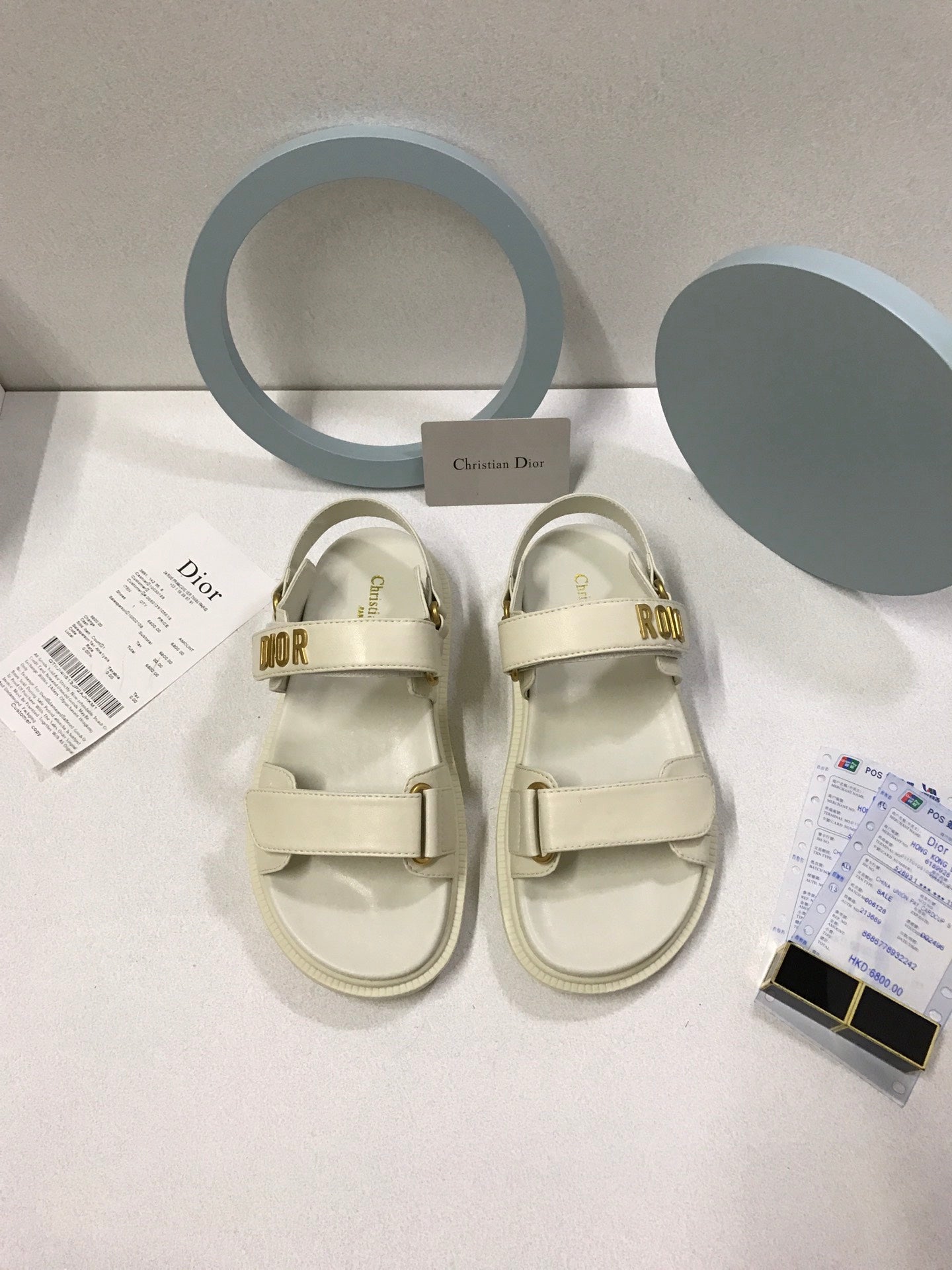 Dior