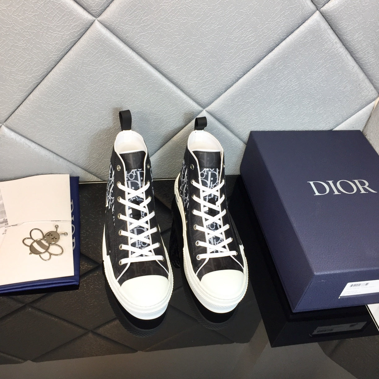 Dior