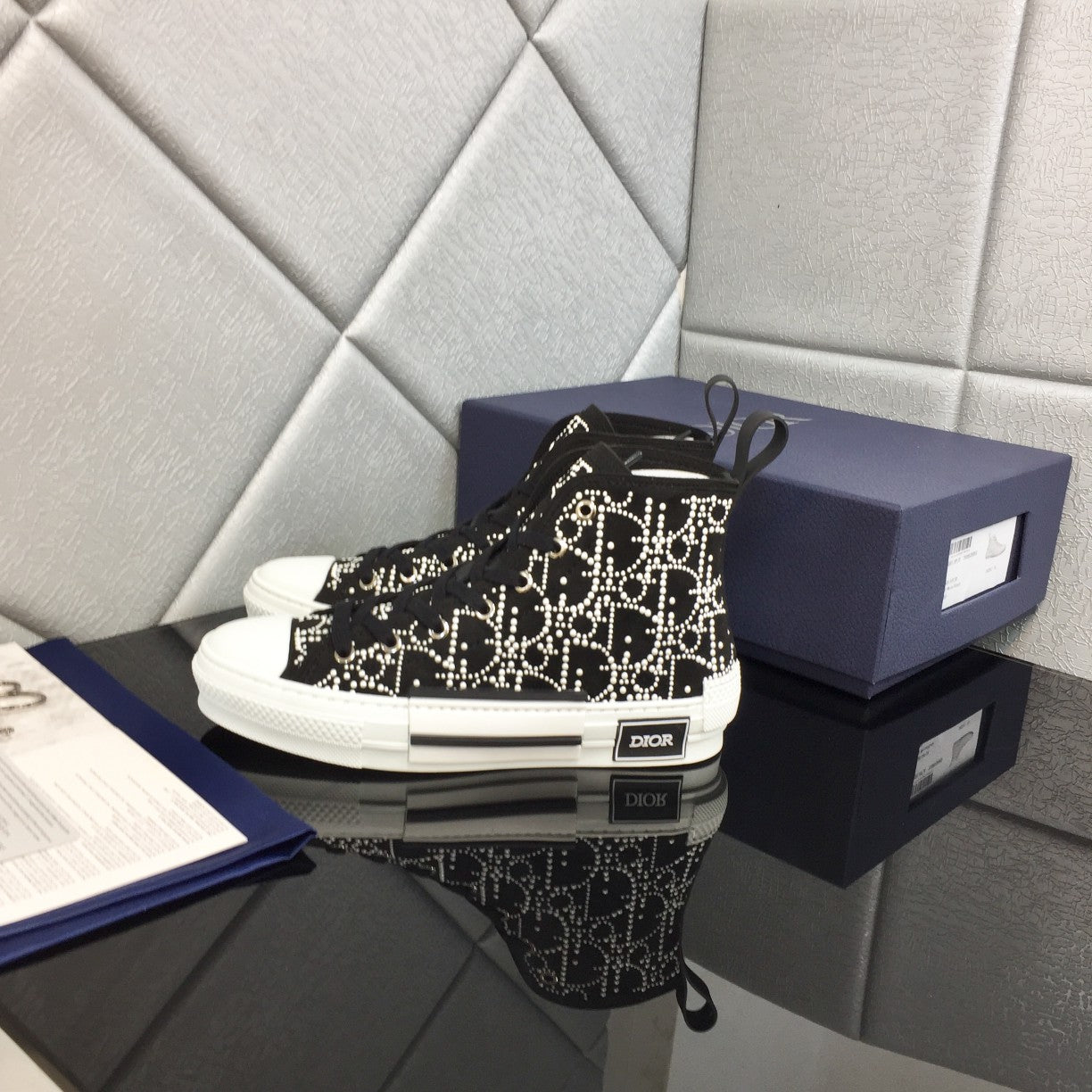 Dior
