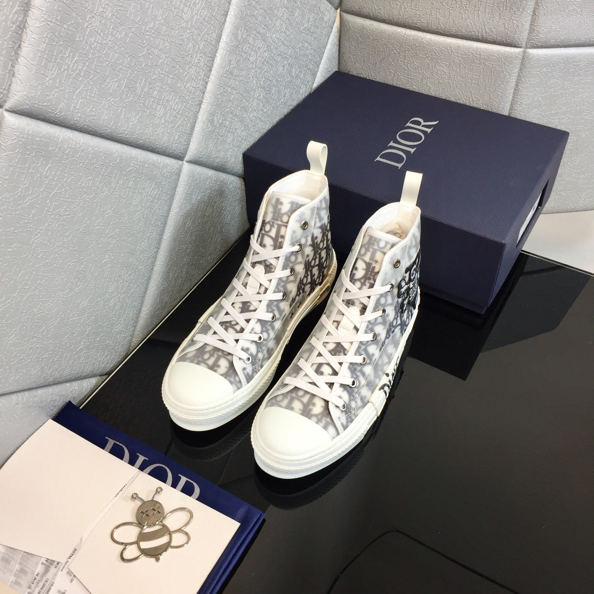 Dior