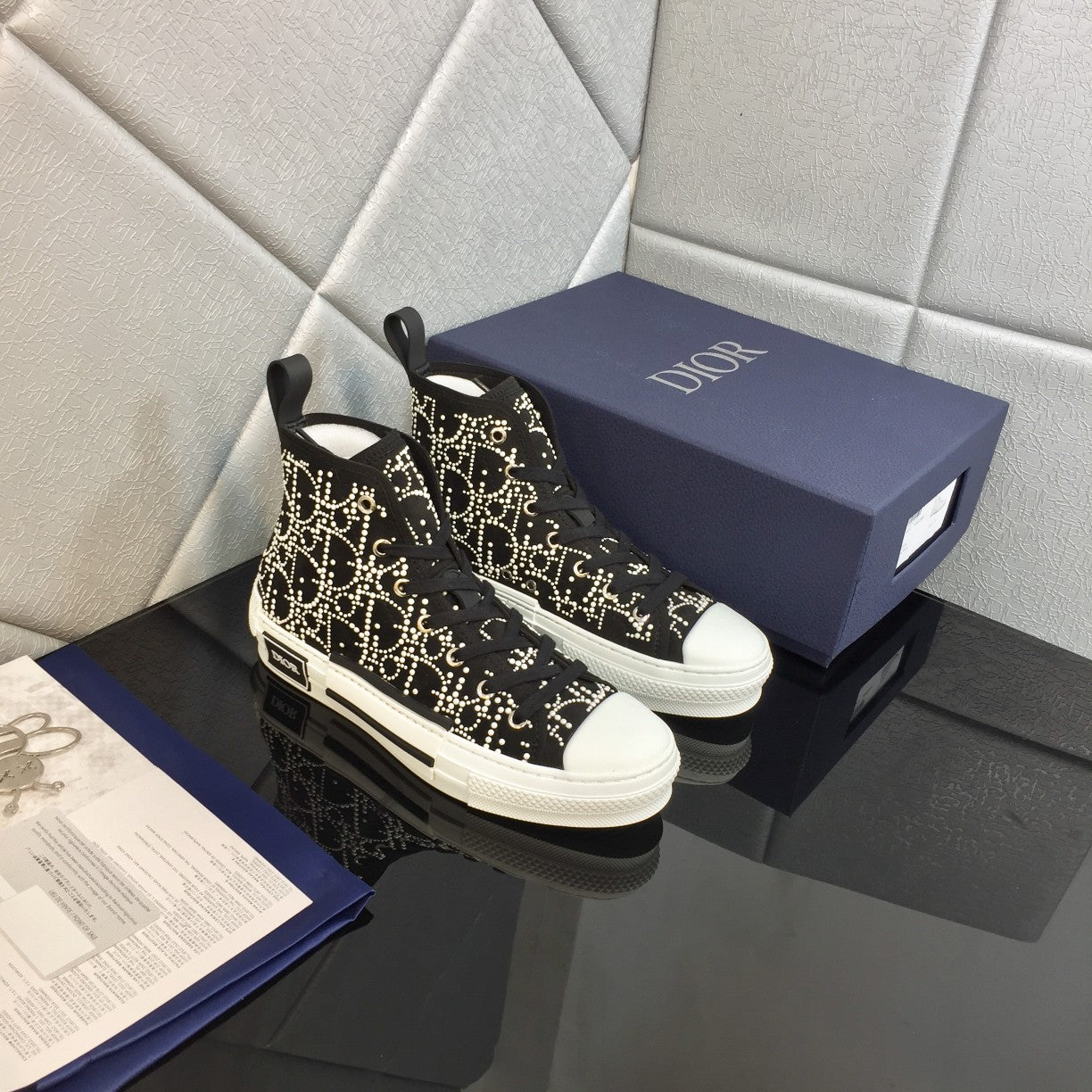 Dior