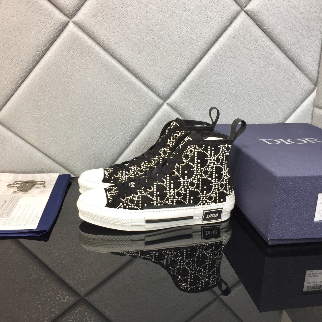 Dior
