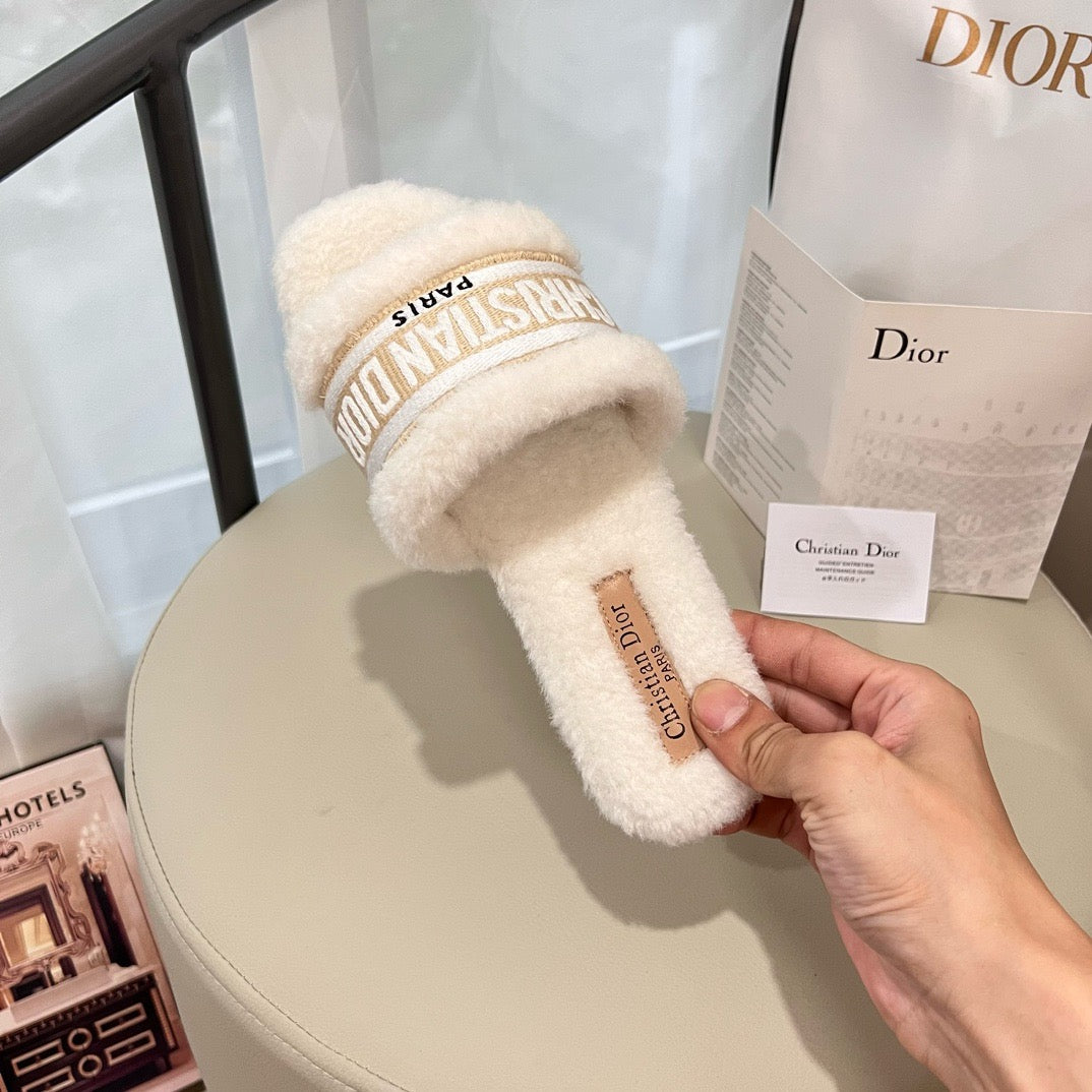 Dior