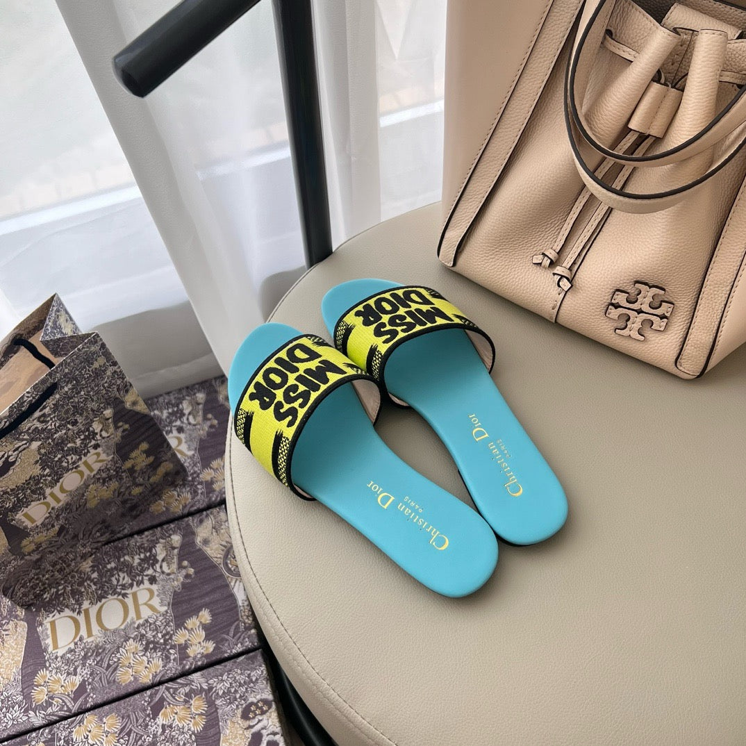Dior