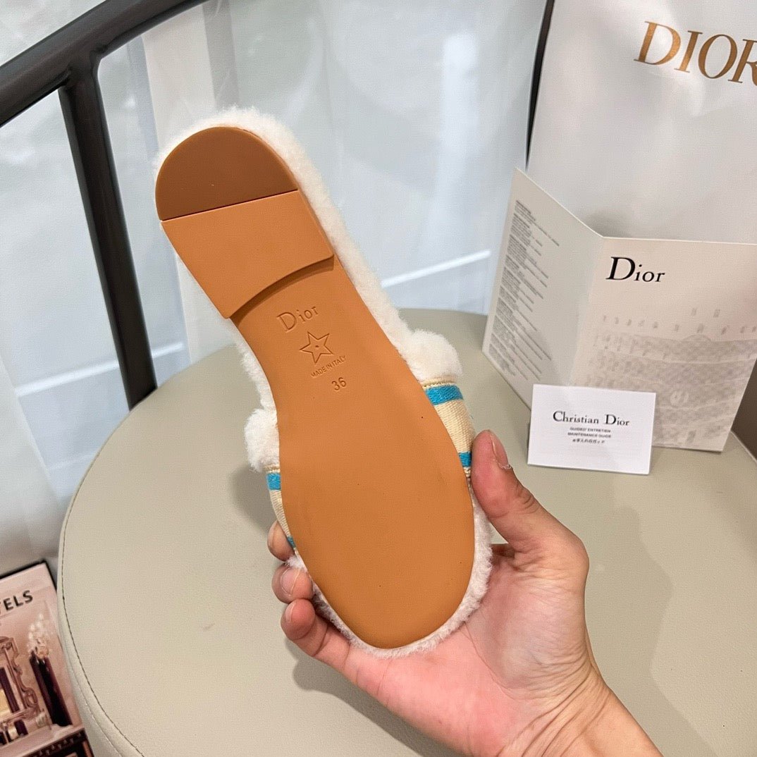 Dior