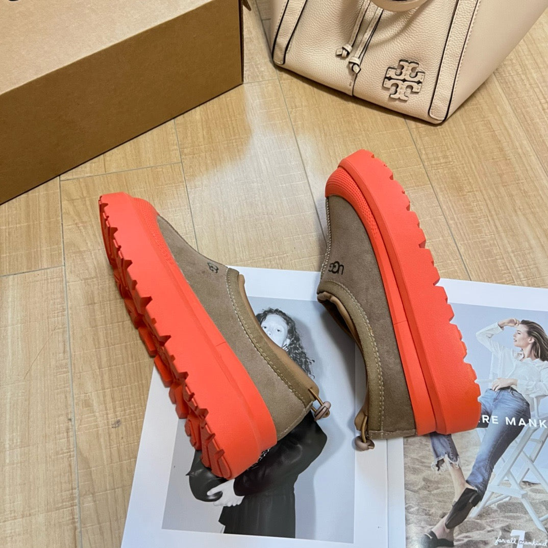 UGG