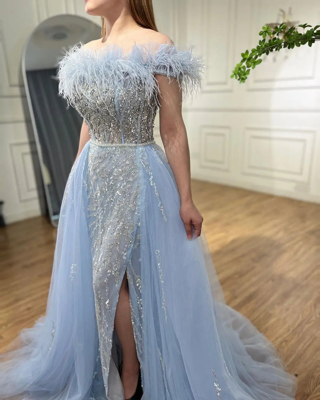SERENE HILL 2024 Blue Feather Mermaid Luxury Beaded Evening Dresses Overskirt Formal Pink Gowns For Women Wedding Party GLA72061