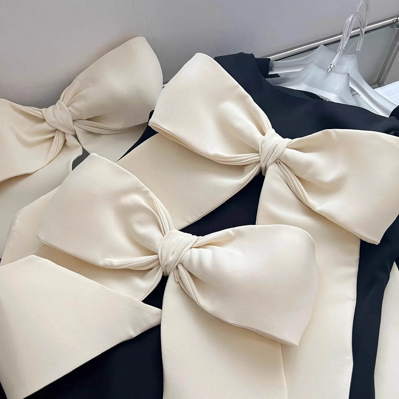 Small Fragrant Sleeveless A-line Dress With Big Bow Summer Women's Luxury Mini Dresses Trendy Temperament Evening Dress Elegant