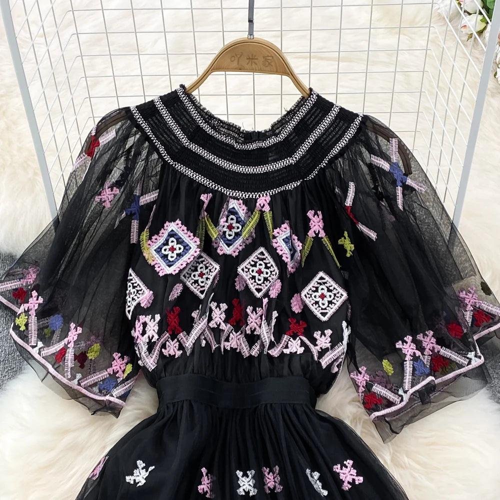 Summer Designer Fashion Runway Maxi Dress Women Short Sleeves Vintage High Quality Mesh Embroidery Long  Party Dress