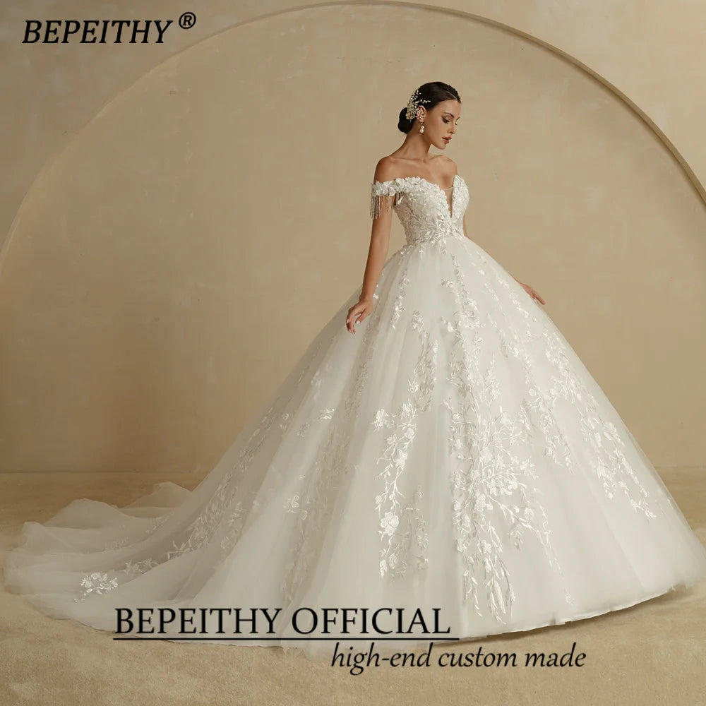 BEPEITHY Sexy Off Shoulder Sleeveless Flore Princess Wedding Gown 2022 For Women Cheap Online Ivory V Neck Lace Bridal Dresses
