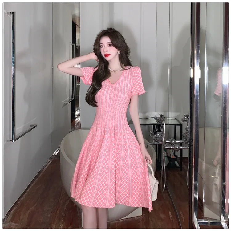 Women's Vintage Pink Knitted Mini Dress Small Fragrance V-Neck Short Sleeve Slim Fit Dresses Elegant Casual Spring Summer Female