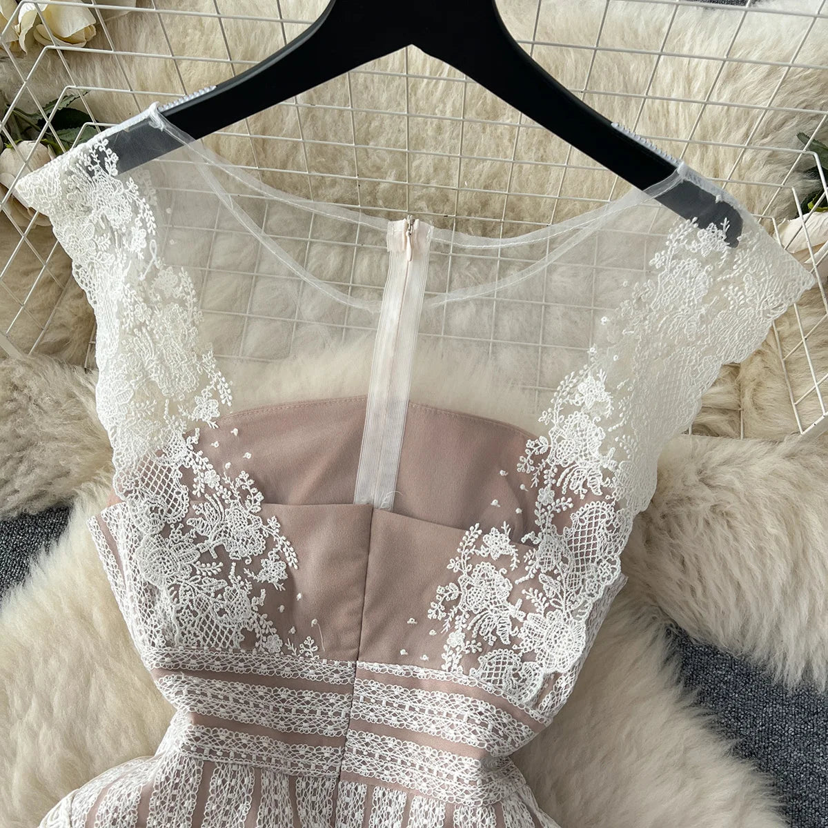 Short Dresses For Women 2023 Wedding Guest Elegant Evening Party Dress Summer Sleeveless Round Neck Luxury Embroidery Lace Dress