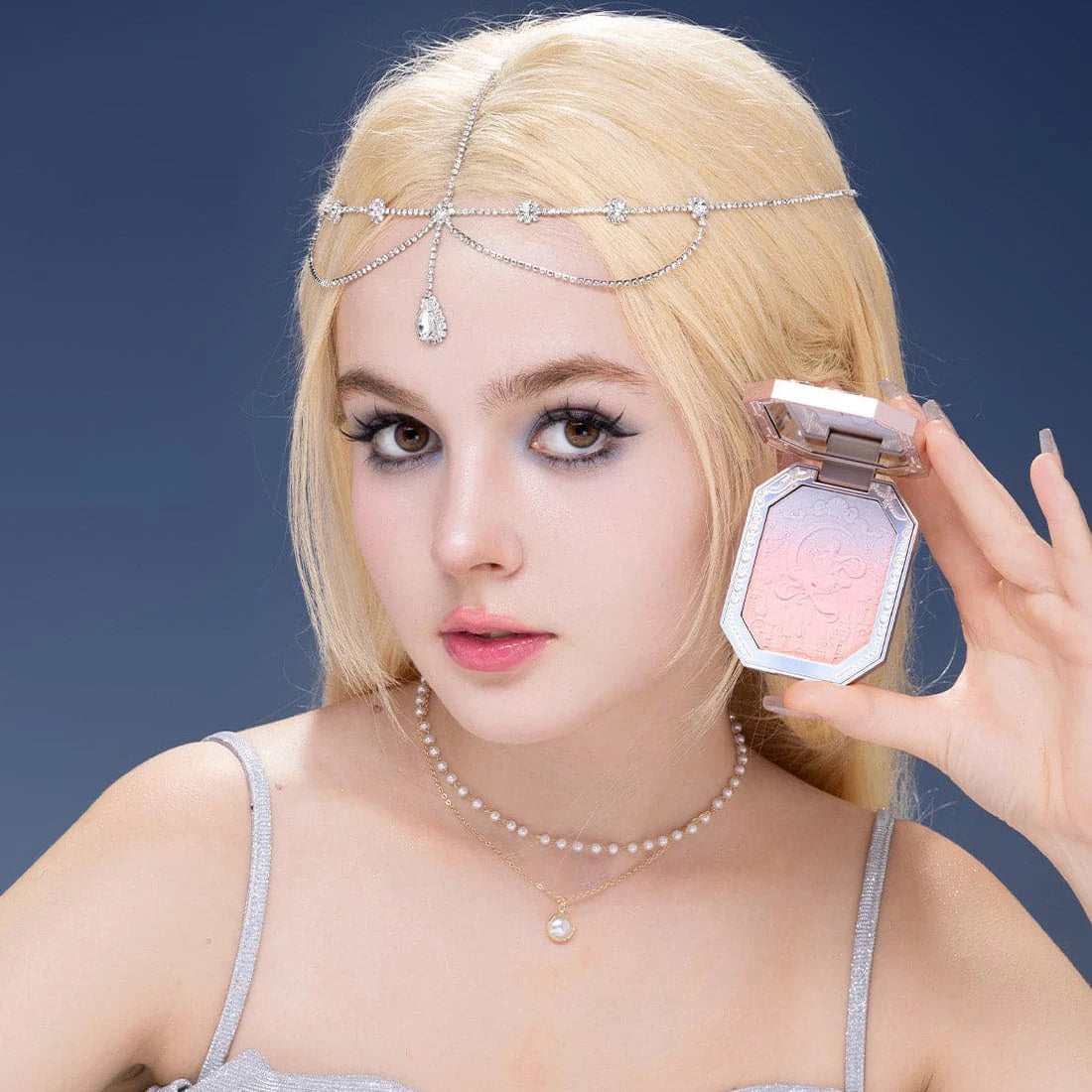 Flower Knows Moonlight Mermaid Strawberry Rococo Swan Ballet Embossed Pattern Gradient Blush Palette Collection