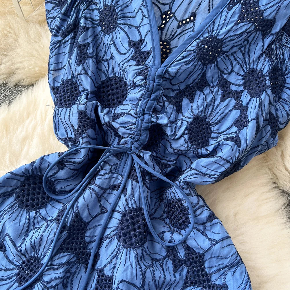 Short Dresses 2023 Women Ruffle Hem Vintage Daisy Embroidery Dress V Neck Drawstring Tie Ruffled Sleeve Vacation Summer Dress